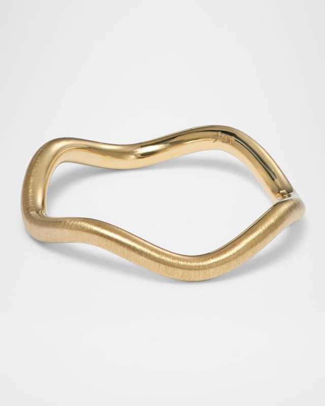 18K Gold Curve Stacking Ring in Satin